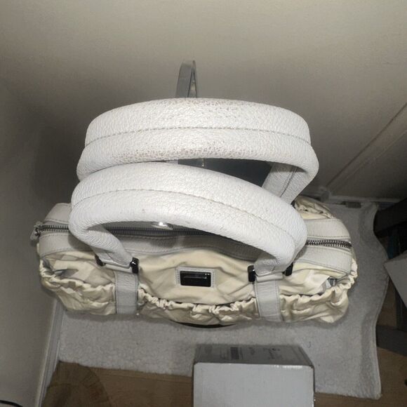 Authentic Burberry Nova Check Cream Nylon Silver Leather Handbag ShoulderSatchel - Picture 4 of 16